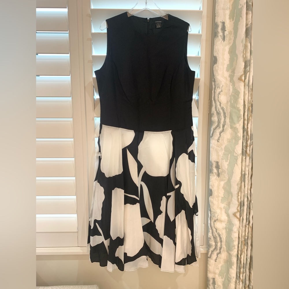 J. Peterman Beautiful Black and White Party Dress